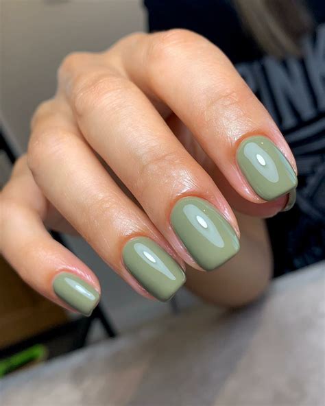 khaki green nails
